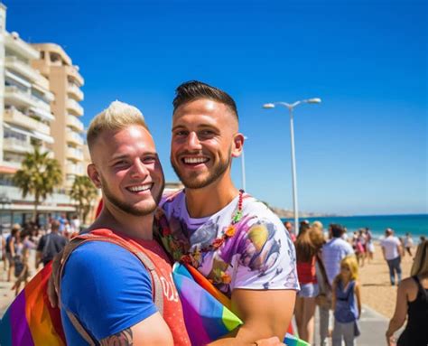 ambiente gay torremolinos|Guía Gay de Torremolinos 2024 .